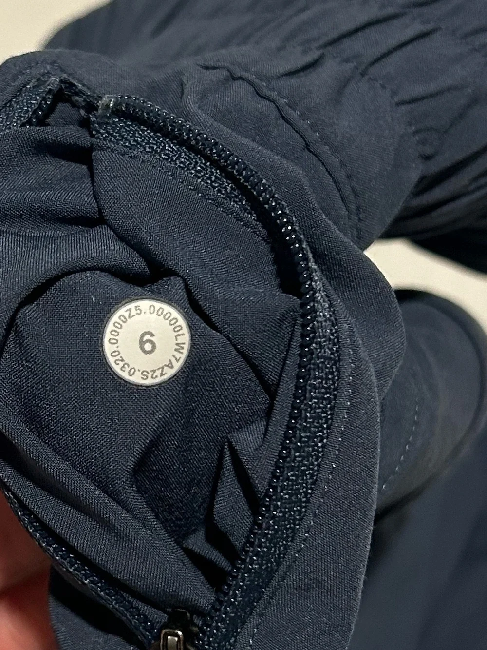 Lululemon Tracker Short 4” Size 6: Iron Blue